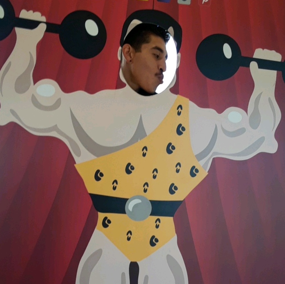 Meet your Posher, Rodrigo
